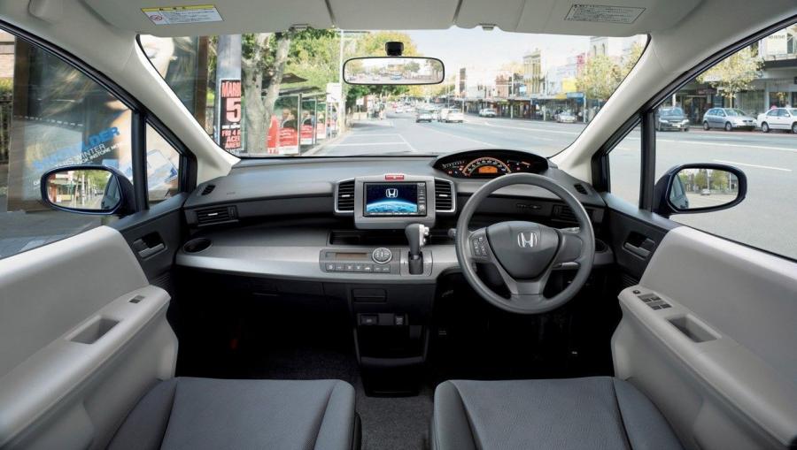  Honda Freed 2008 года  (фото 23 из 56)